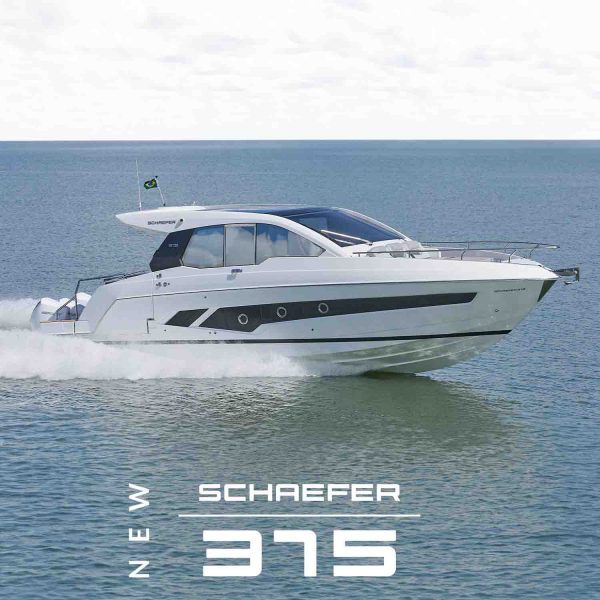 Schaefer 375: 37 ft of luxury. Top craftsmanship, versatile design. Ideal for Canadian waters, perfect for style and comfort.