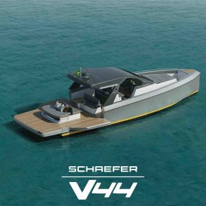 Schaefer V44: 44 ft of luxury and performance. Ideal for Canadian waters. Modern design, advanced amenities. Perfect for day trips and longer journeys.