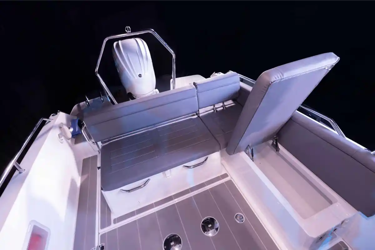 quarken-27-t-top-side-storage